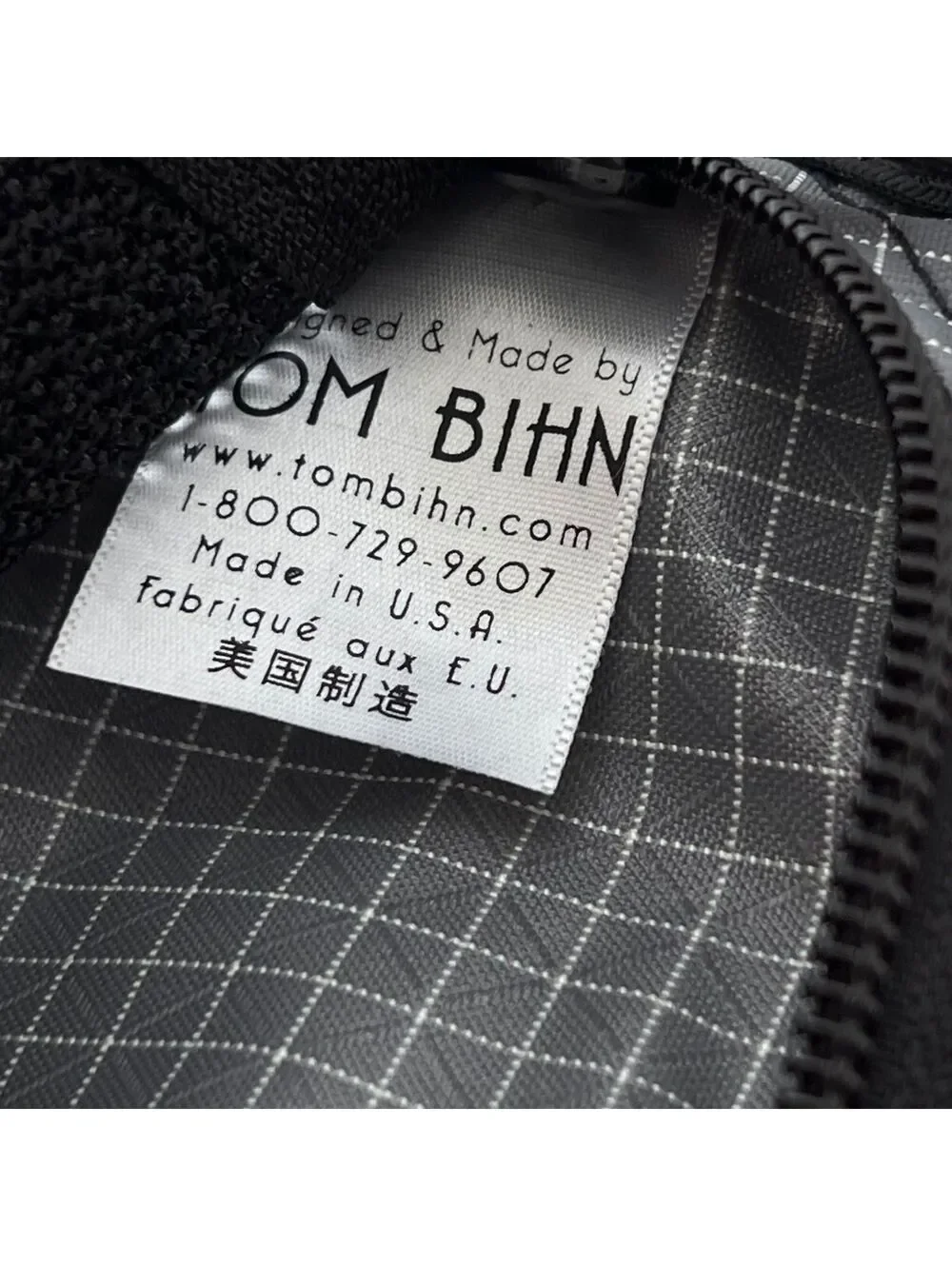 Tom Bihn Standard Spiff Kit Gray Grid Hanging Travel Toiletry Bag USA